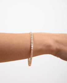 Tennis - emerald bezel bracelet